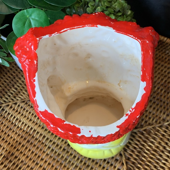 Vintage ceramic Raggedy Ann planter - Picture 5 of 14